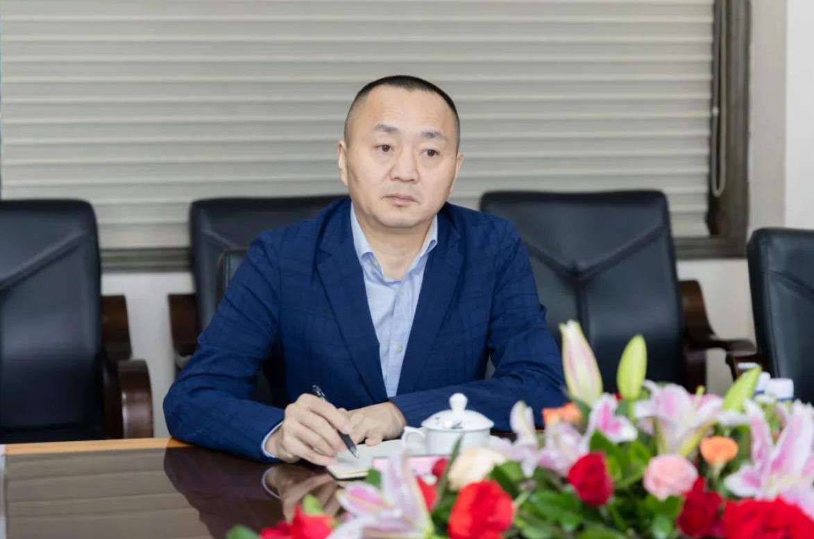 b63994b148b113e4bd82f19e4f82a8f8